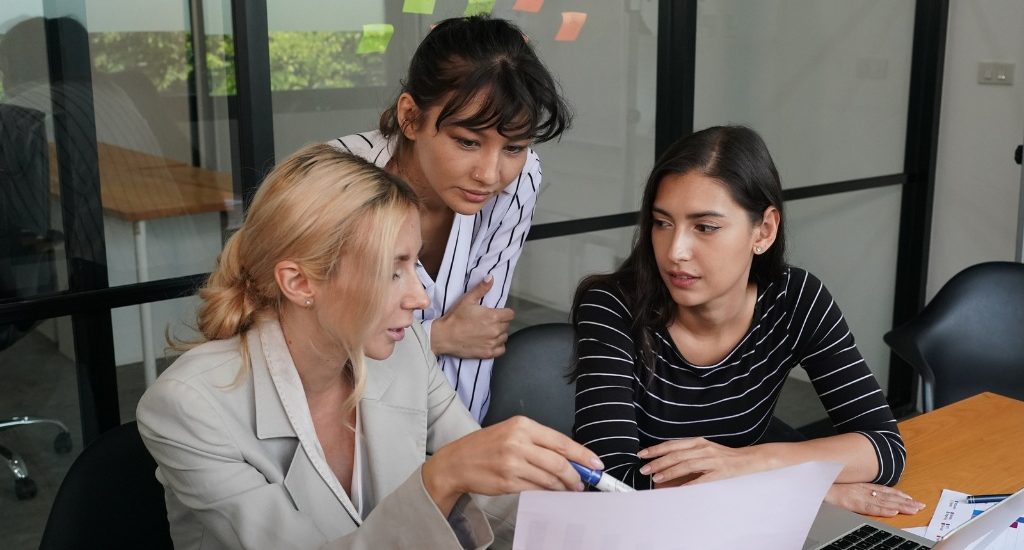 qué profesionales trabajan en el pie
